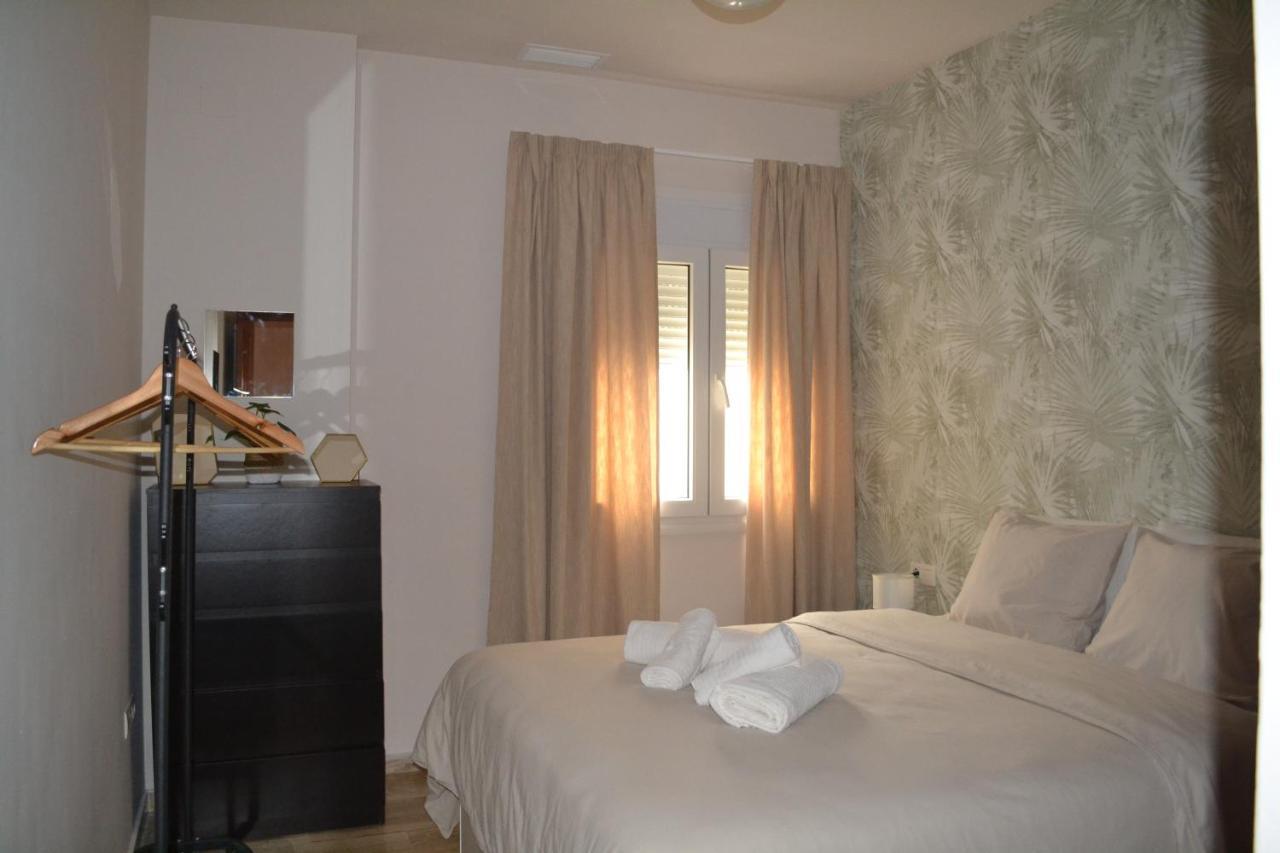 Apartamento Posidonia Free Parking Кадис Екстериор снимка