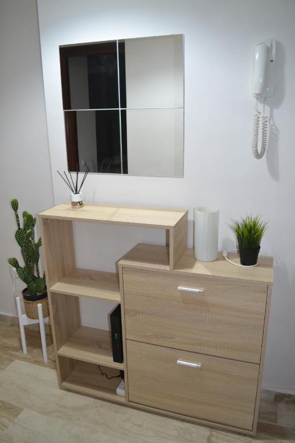 Apartamento Posidonia Free Parking Кадис Екстериор снимка